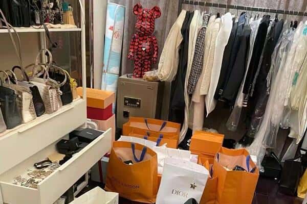 宽城县回收一线品牌衣服